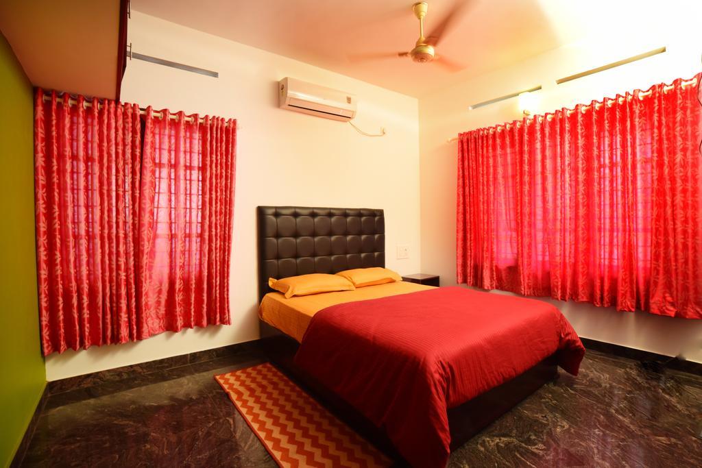 Beersheba Three Bed Room A/C Apartments Thiruvananthapuram Dış mekan fotoğraf