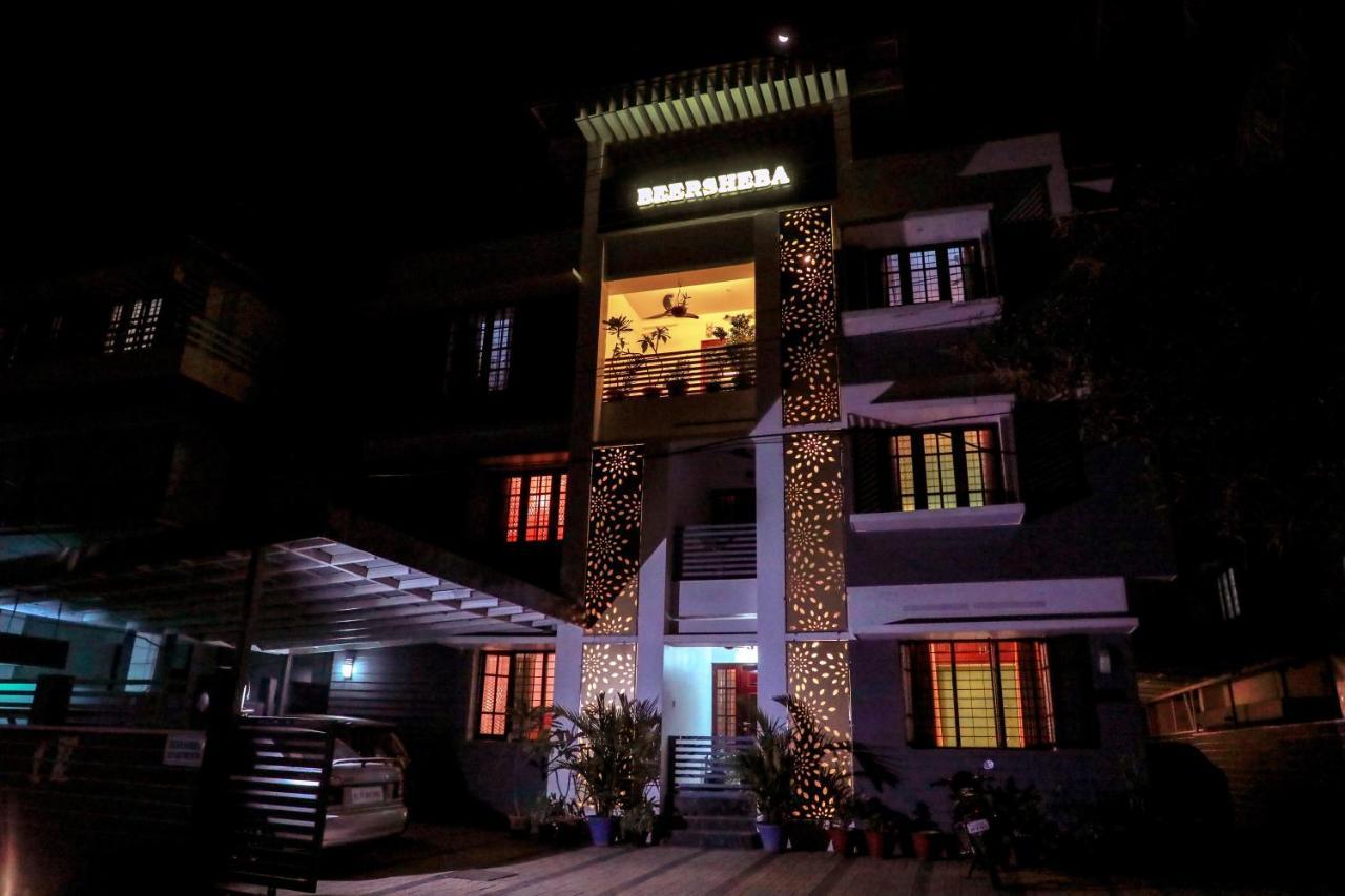 Beersheba Three Bed Room A/C Apartments Thiruvananthapuram Dış mekan fotoğraf