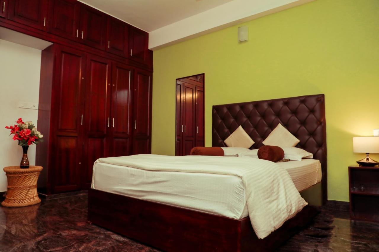 Beersheba Three Bed Room A/C Apartments Thiruvananthapuram Dış mekan fotoğraf