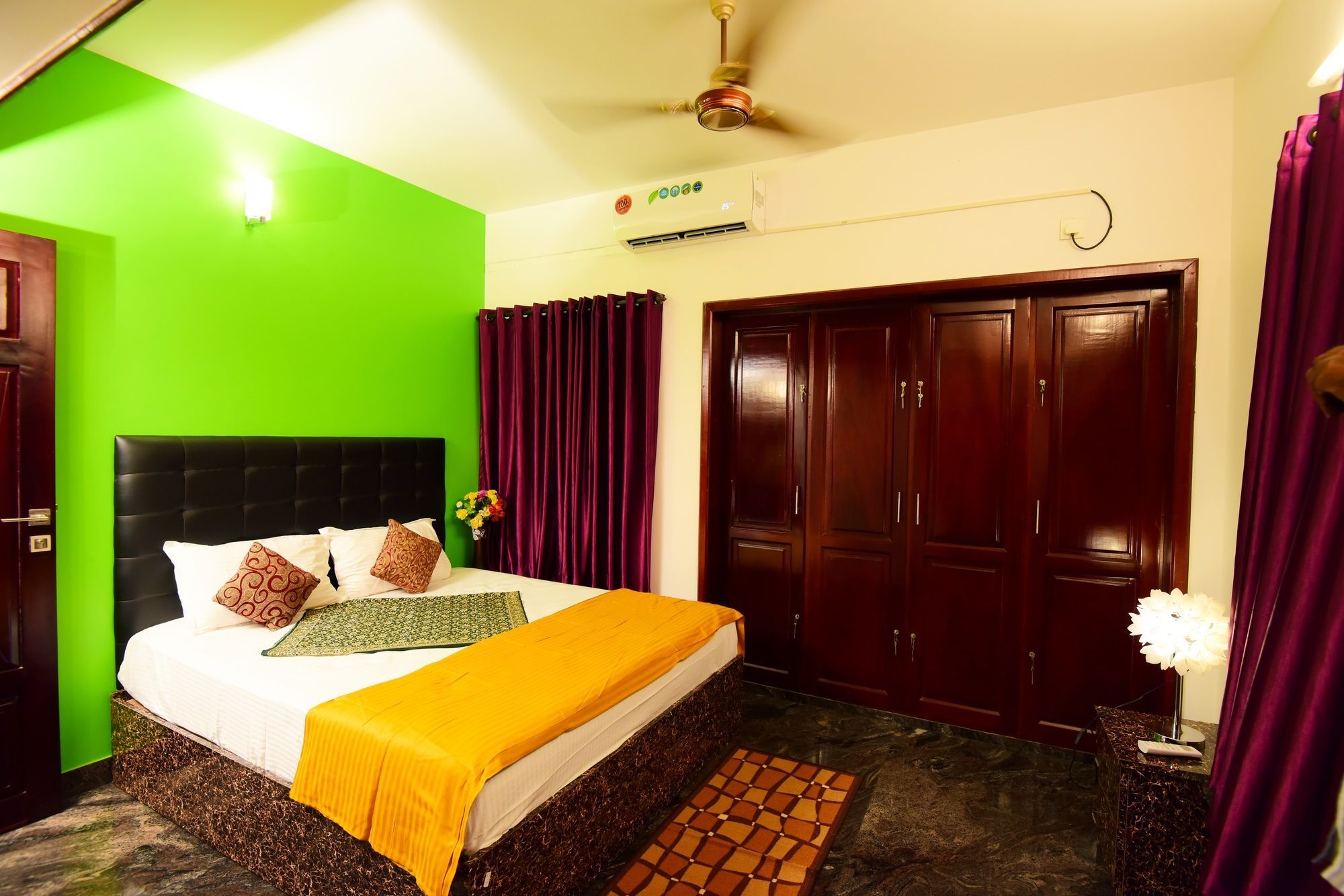 Beersheba Three Bed Room A/C Apartments Thiruvananthapuram Dış mekan fotoğraf
